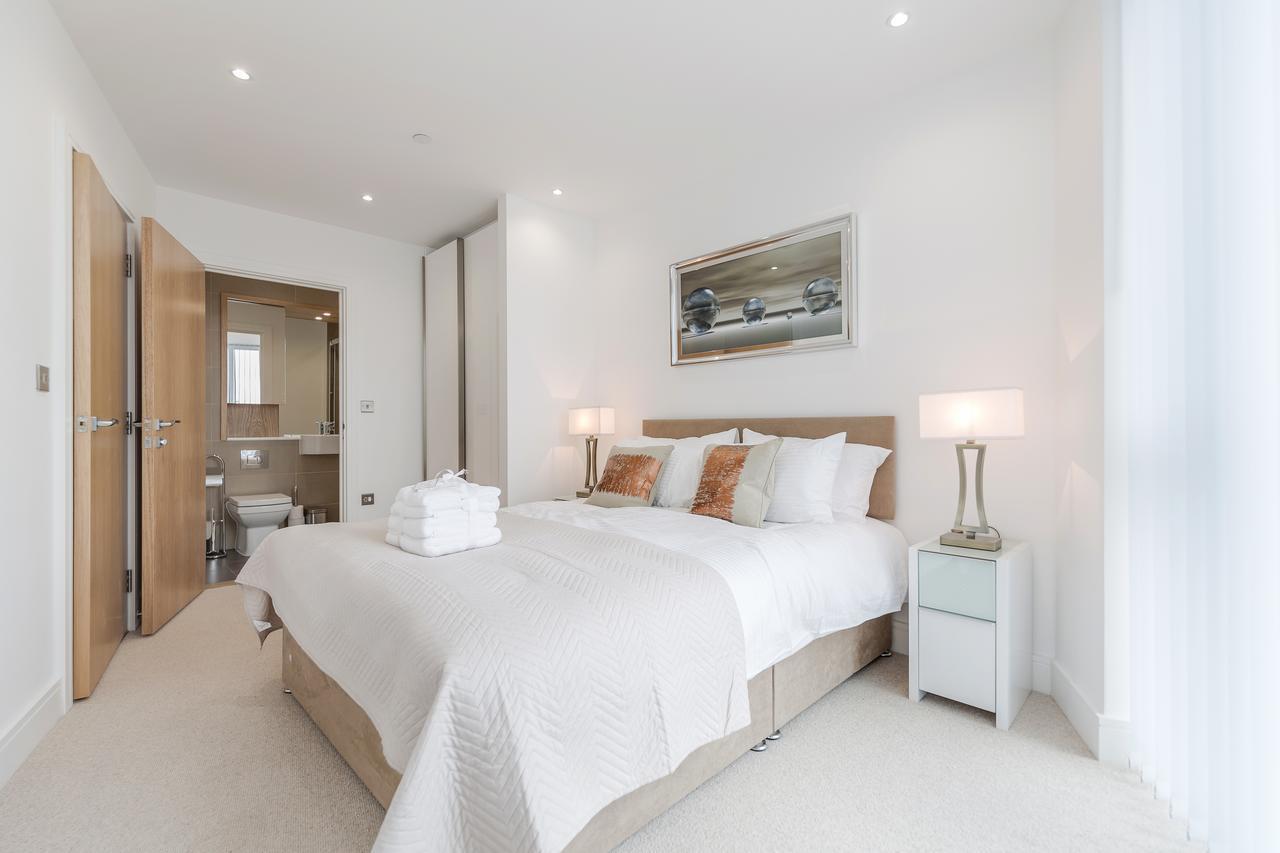 Luxury Stratford Apartment 런던 외부 사진